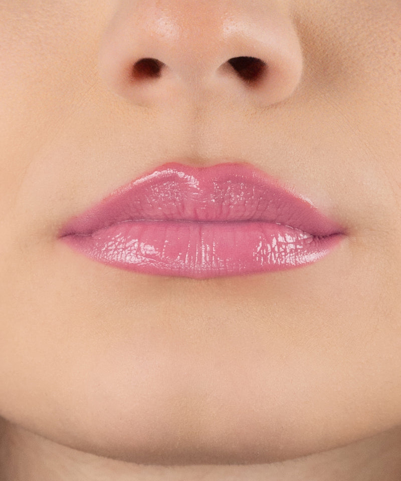 Iconic Lips candy