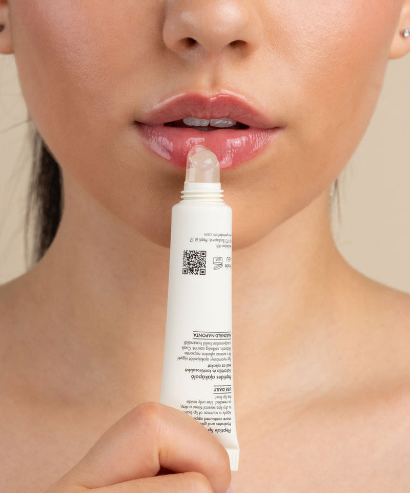 Iconic Lips clear